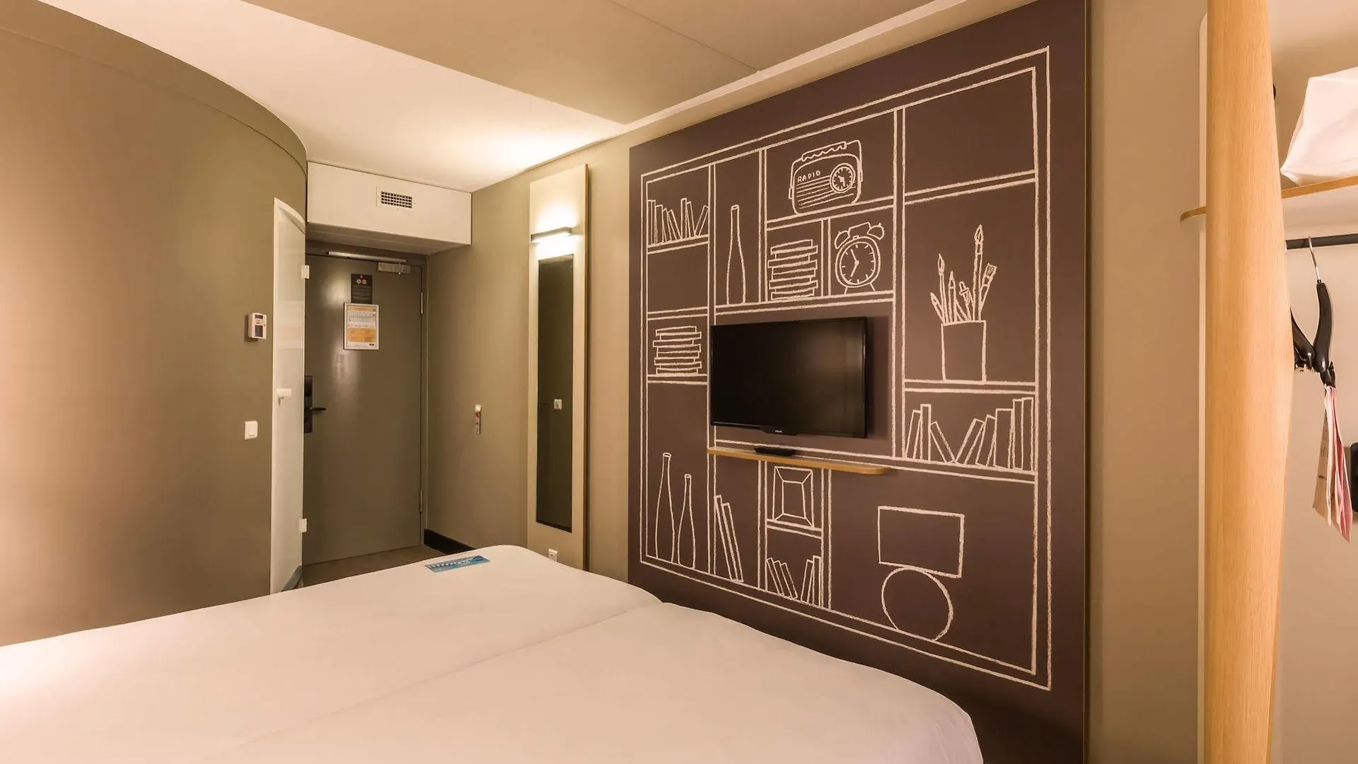 ibis Amsterdam City West