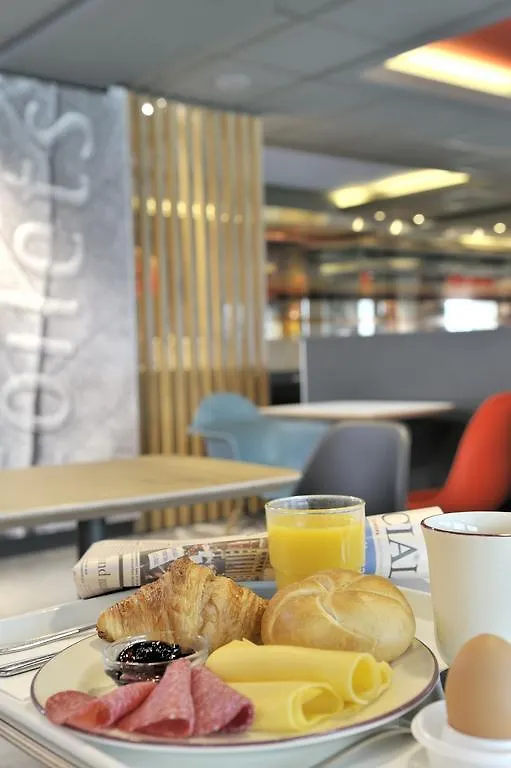 ibis Amsterdam City West 3*,